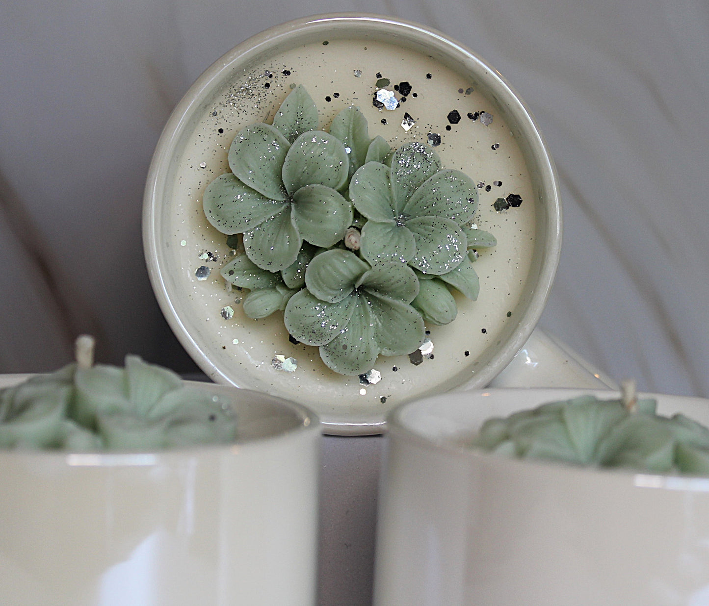Flower in a mug candle