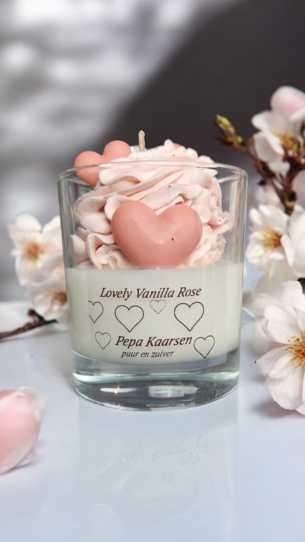 Lovely Vanilla Rose